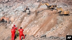 中國內蒙古阿拉善左旗一個坍塌煤礦的救援工作正在進行。（2023年2月24日）