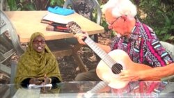 Wani haifaffen kasar Burtaniya ya koma Ghana ya zama 'dan kasa inda yake bayar da gudunmawa a bangaren kade-kade, aikin jarida da bincike