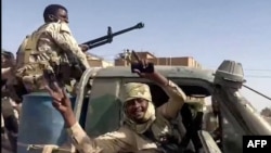 Wapiganaji wa Kikosi cha kijeshi cha RSF wakiwa mjini Khartoum April 23, 2023