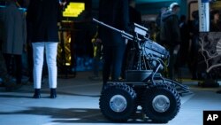 Украинский боевой робот «Гном» на выставке BRAVE1 в Киеве, апрель 2023