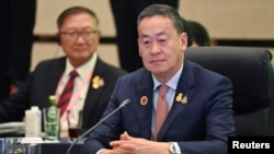 ແຟ້ມພາບ - ນາຍົກລັດຖະມົນຕີໄທ ທ່ານ ເສດຖາ ທະວີສິນ (Srettha Thavisin) ເຂົ້າຮ່ວມກອງປະຊຸມສຸດຍອດອາຊຽນ - ຍີ່ປຸ່ນ (ASEAN-Japan Commemorative Summit Meeting) ຢູ່ທີ່ໂຮງແຮມ ໂອກູຣະ ໂຕກຽວ ໃນນະຄອນຫຼວງໂຕກຽວ, ປະເທດຍີ່ປຸ່ນ, ວັນທີ 17 ທັນວາ 2023. 