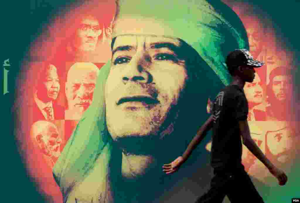 Libyan leader Moammar Gadhafi in better times -- celebrating 40 years in power, August 29, 2009 in Tripoli. (E. Arrott/VOA)
