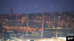 Фото яхты, принадлежащей российскому миллиардеру Андрею Мельниченко. Италия, круизный порт Триес, 10 марта 2022 года. 