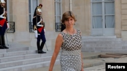 资料照：被任命为法国外交部长的科隆纳。