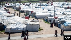 叙利亚东北部的阿罗伊营地，该难民营关押着与伊斯兰国战斗人员有关的人。 （2021年3月28日）