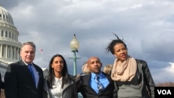 Bakka bu'aa ummataa Kiriis Smiiz namoota bakka ibsi kennametti argaman wajjin, Guraandhala 15, 2017