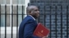 英國外相林德偉在倫敦唐寧街。 資料照