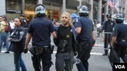 Аресты в Нью-Йорке, 17 сентября 2012 года