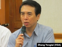 台湾执政党国民党立委陈学圣 (美国之音张永泰拍摄)