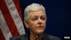 美國環境保護署署長麥卡錫在清華大學發表演講（美國之音東方拍攝） 