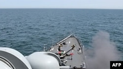 Южнокорейское судно во время учений