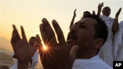 Masu aikin hajji a Saudiyya. 