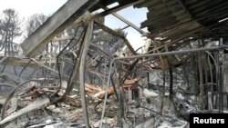 7月27日遭受大火肆虐後的馬蒂渡假村。