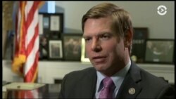 Конгрессмен Эрик Сволвелл: совместными усилиями демократы и республиканцы могут дать отпор российской агрессии в странах Балтии