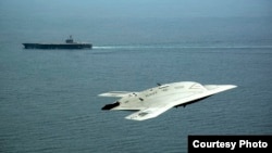 X-47B型无人战斗机(照片来源: US Navy)