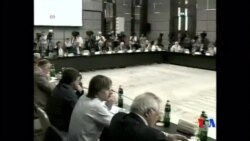 2014-05-18 美國之音視頻新聞: 東烏克蘭舉行國家統一會談