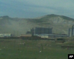 对当地造成污染的铅矿