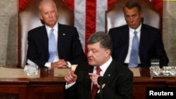 烏克蘭總統波羅申科星期四在美國國會參眾兩院的聯合會議上發表講話