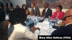 奧巴馬總統3月22日與古巴異議人士會晤。