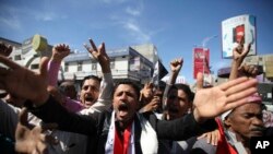 民眾抗議胡塞武裝奪權