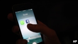 Feesbuukin WhatsApp oggaa lama dura biliyoonii kudha sagaliin bite. 