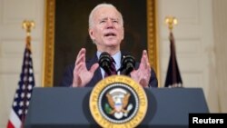 Le président américain Joe Biden lors d'un discours à la Maison Blanche à Washington, le 5 février 2021. (Reuters/Kevin Lamarque)