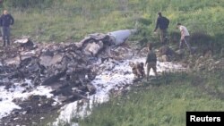 以色列被击落的F-16 战斗机残骸