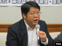 兩岸協議監督聯盟召集人賴中強（美國之音張永泰拍攝）