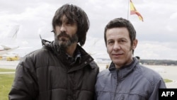 兩名重獲自由的西班牙記者