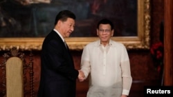 菲律賓總統杜特爾特在菲律賓馬尼拉馬拉坎南總統府會見中國國家主席習近平。(2018年11月20日)