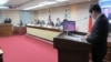 台湾立法院内政委员会3月21日质询的情形 （美国之音张永泰拍摄）