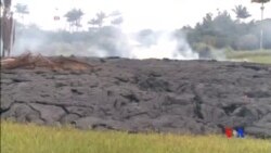 2014-10-28 美國之音視頻新聞: 夏威夷火山岩漿威脅數十幢房屋