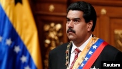 委內瑞拉副總統馬杜洛星期五宣誓就職臨時總統