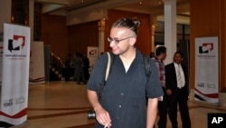 美國攝影記者薩莫斯(圖)和教師庫爾基在美國突襲營救行動中遭基地恐怖組織殺害。（資料圖片）