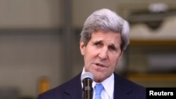美国国务卿克里8月12日在哥伦比亚首都波哥大