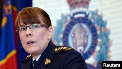 加拿大皇家騎警發言人珍妮弗·斯特拉查恩