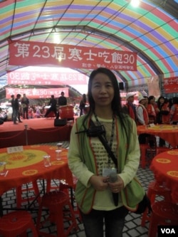 主办方秘书长郭慧明 (美国之音申华拍摄)