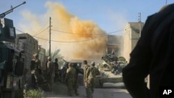 资料照：美国领导的联军今年6月在伊拉克空袭伊斯兰国组织。
