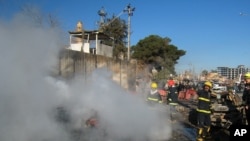 消防員在現場撲救