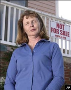 康涅迪格州妇女苏赛特•基罗