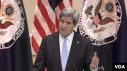 美國新任國務卿克里警告說，自動削減預算將傷害美國外交政策