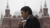 Russian PM Wants Smoking in Public Places Banned