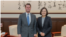 2020年2月20日，台湾总统蔡英文在总统府会见到访的美国国防部前印太安全事务助理部长薛瑞福。（照片来源：台湾总统府）