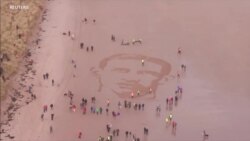 英国海滩出现巨幅图像，纪念一战老兵