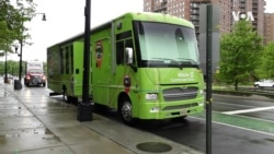 VOA英语视频: 疫情期间限制人们流动的措施有效吗？