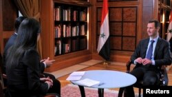 敘利亞總統阿薩德4月17日在接受敘利亞國家廣播電視台的採訪。