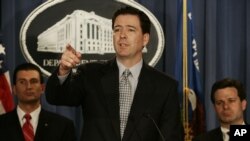 Tsohon shugaban hukumar binciken manyan laifuka ta FBI, James Comey. 