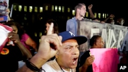 非洲裔美国人对齐默曼的无罪裁决表示愤怒