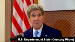 克里在蒙古首都烏蘭巴托召開記者會