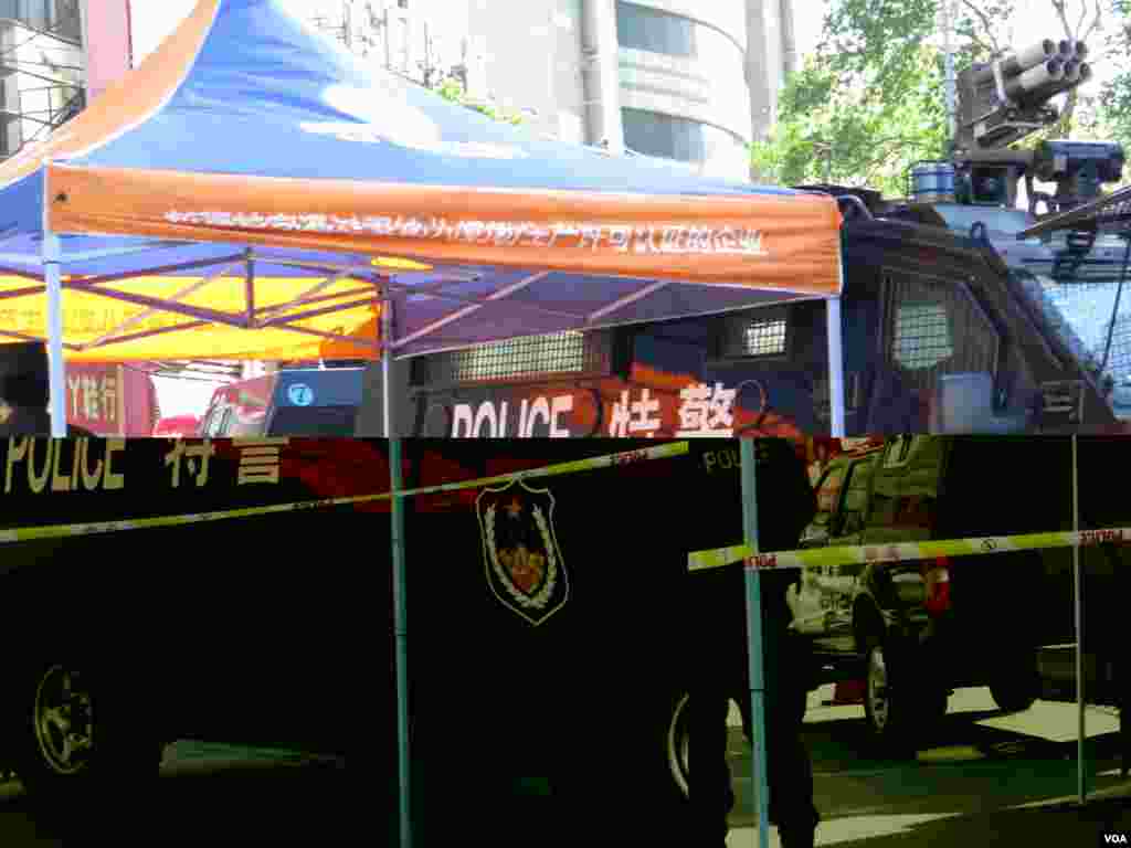Muslims prepare to attend an Eid al-Adha mass prayer in Melilla, Spain, September 24, 2015.
